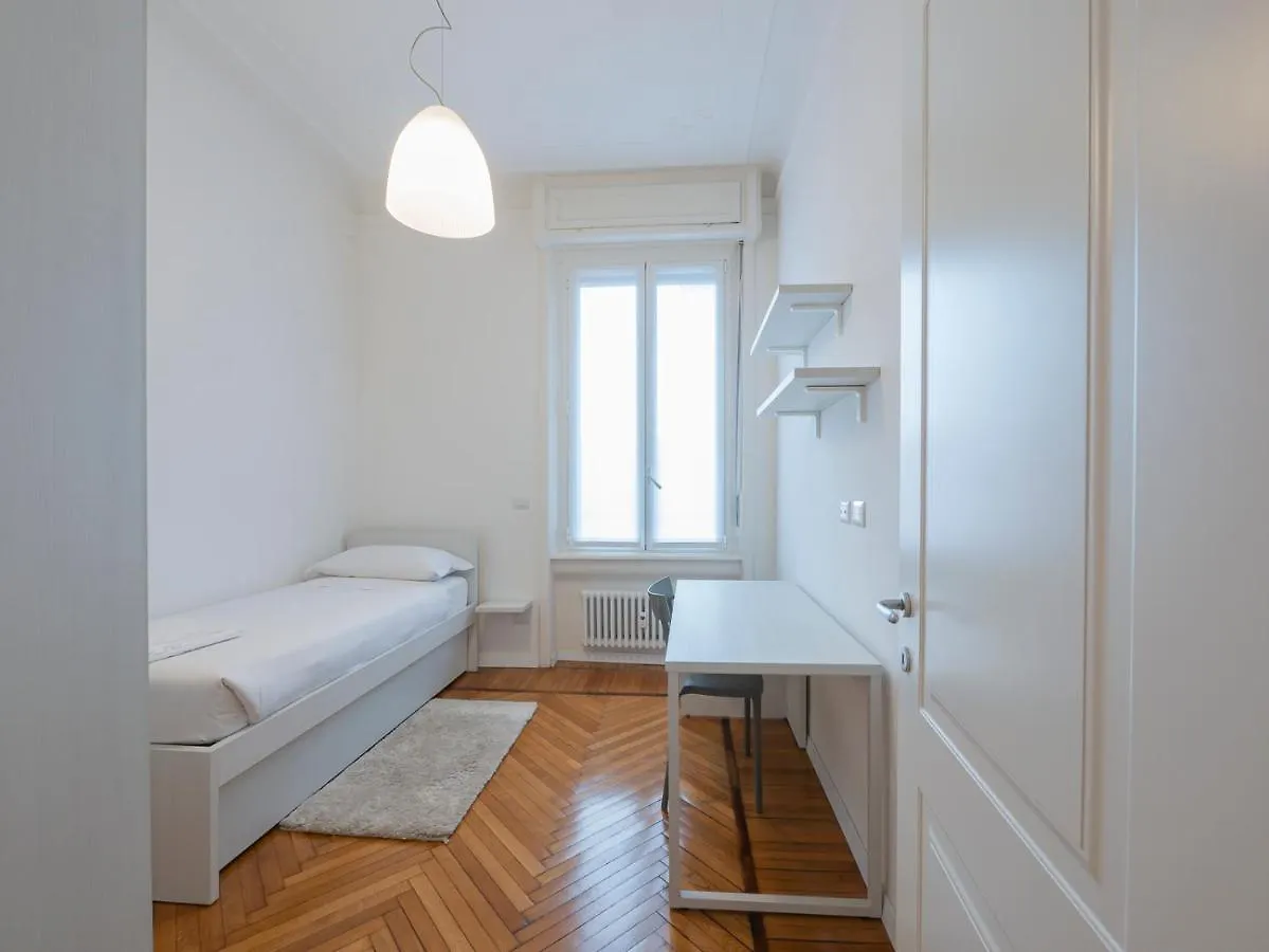 Apartment Splendido Appartamento Vicino Al Centro Storico - Master Guest Milan Italy